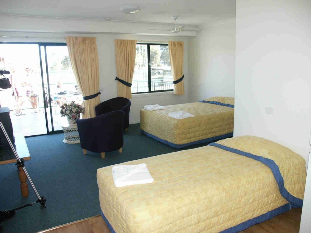 Ts Tennis Resort 麦夸里港 外观 照片